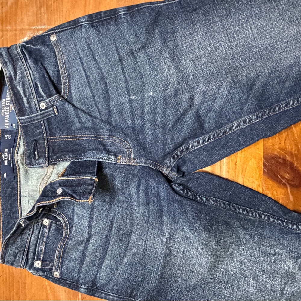 Hollister Men's Skinny Jeans in Dark Blue Wash